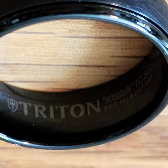 Triton Tungsten Carbide TC850 Comfort Fit Black Beveled Edge Wedding Band 11 - Picture 2 of 5